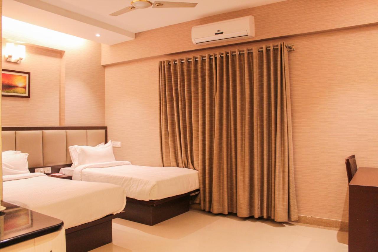 The Byke Signature Bangalore Bagian luar foto