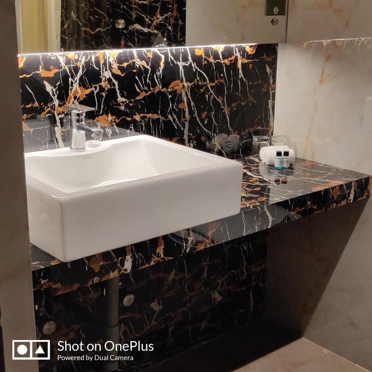 The Byke Signature Bangalore Bagian luar foto